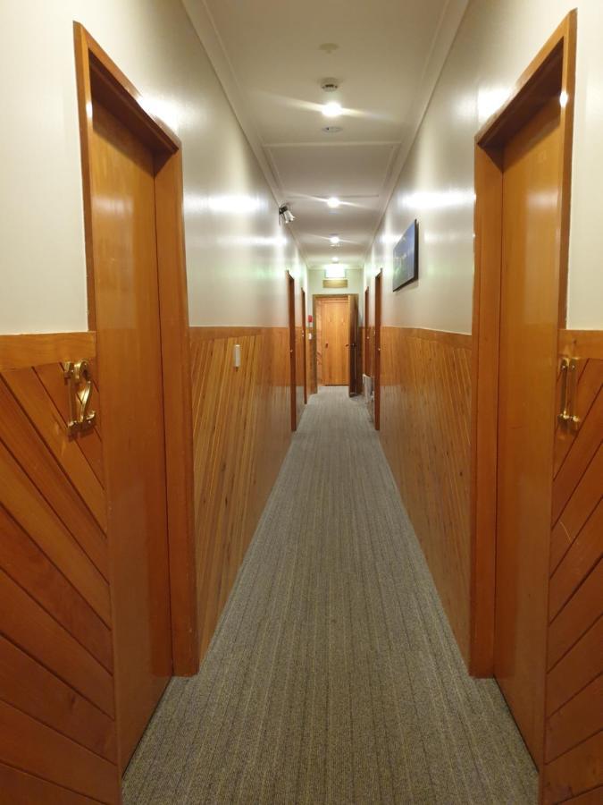 נשיונל פארק Plateau Lodge מראה חיצוני תמונה