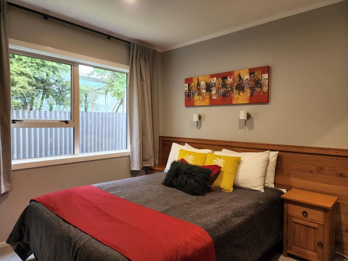 נשיונל פארק Plateau Lodge מראה חיצוני תמונה