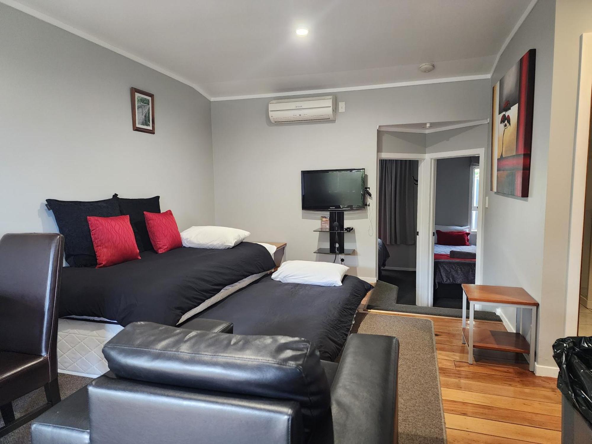 נשיונל פארק Plateau Lodge מראה חיצוני תמונה