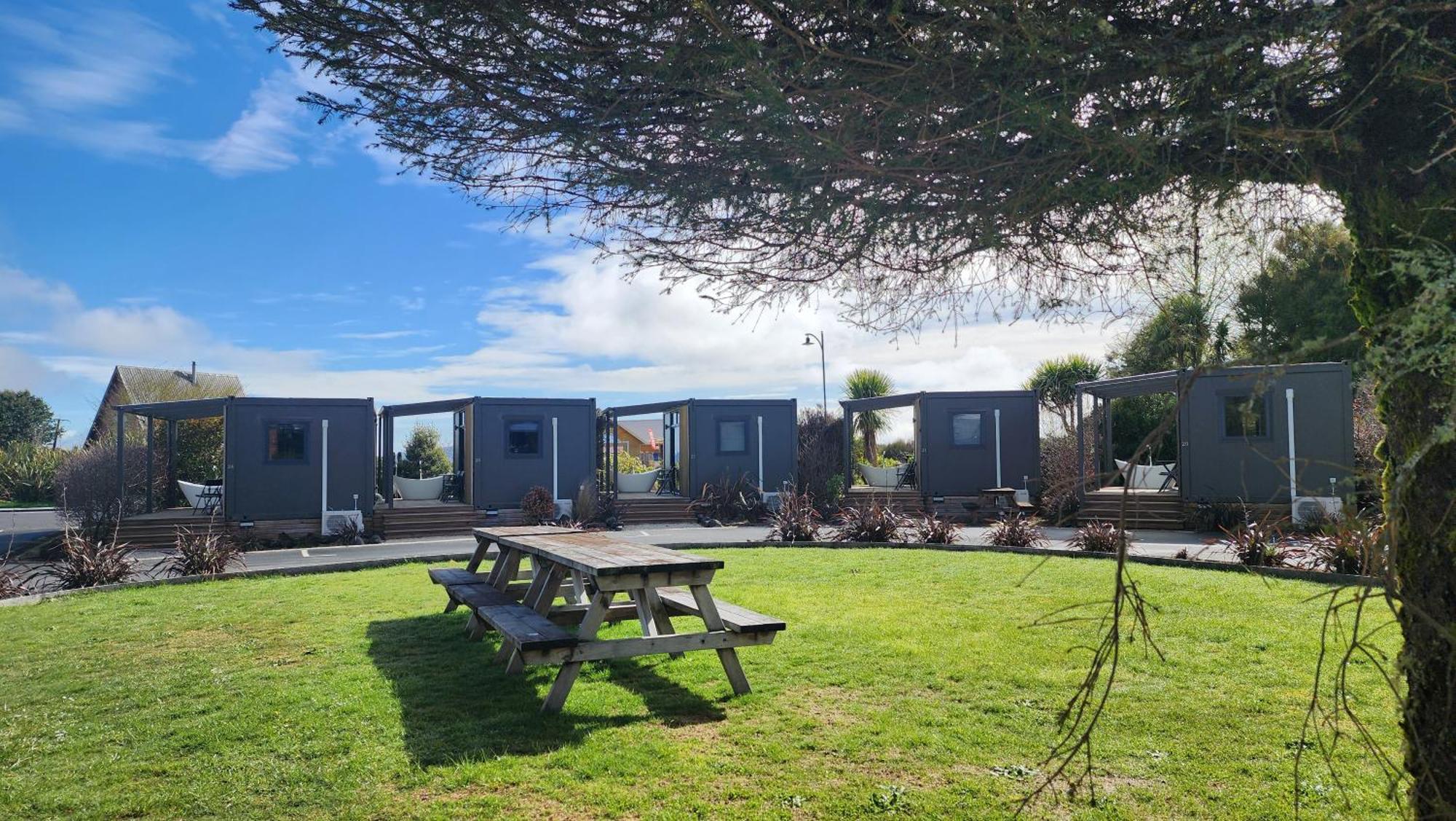 נשיונל פארק Plateau Lodge מראה חיצוני תמונה